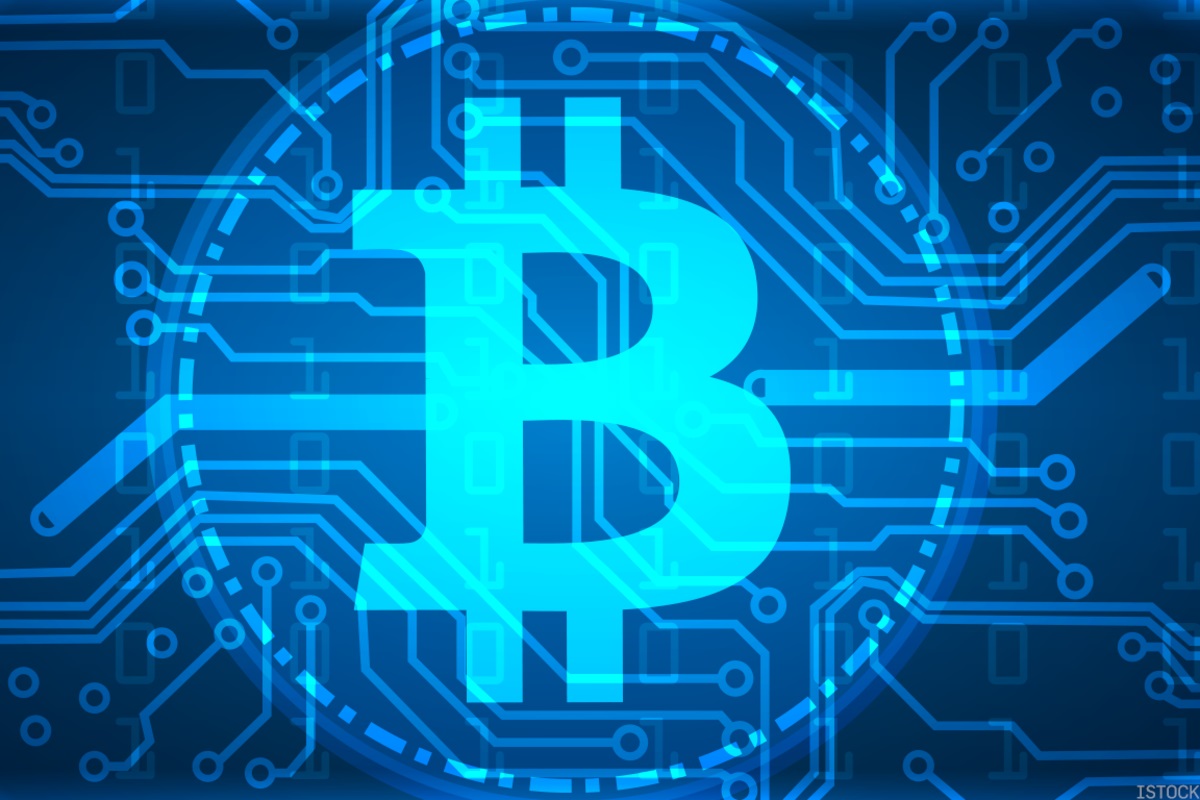 bitcoins trader online